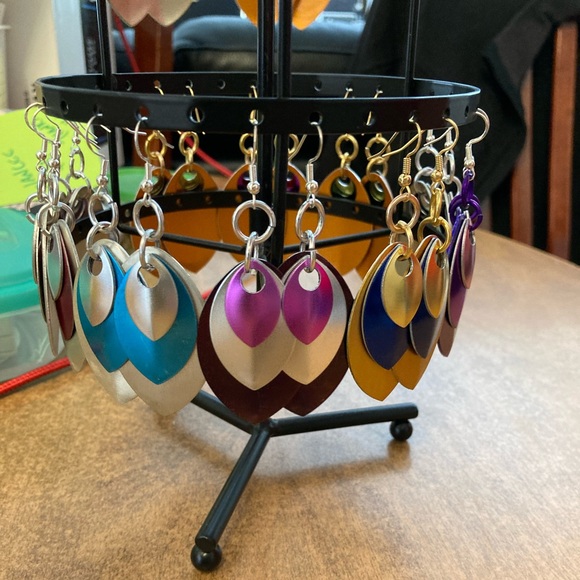 Earrings - Picture 4 of 5